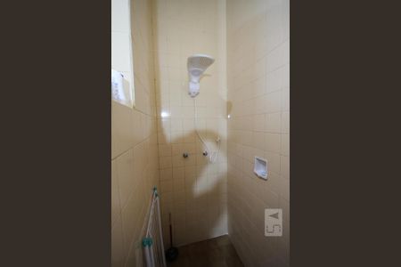 Casa à venda com 476m², 3 quartos e 3 vagasBanheiro