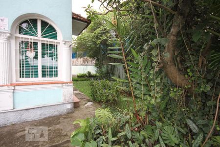 Casa à venda com 476m², 3 quartos e 3 vagasQuintal