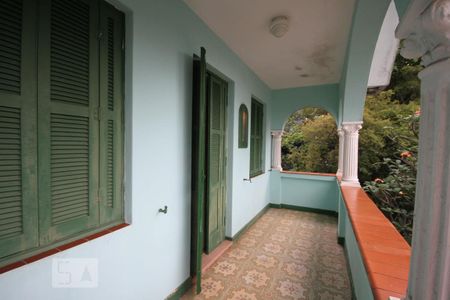 Casa à venda com 476m², 3 quartos e 3 vagasVaranda Quarto1