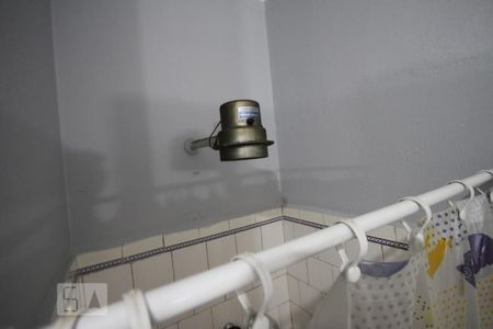 Casa à venda com 476m², 3 quartos e 3 vagasBanheiro 2