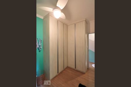 Apartamento à venda com 180m², 4 quartos e 3 vagasQuarto 2