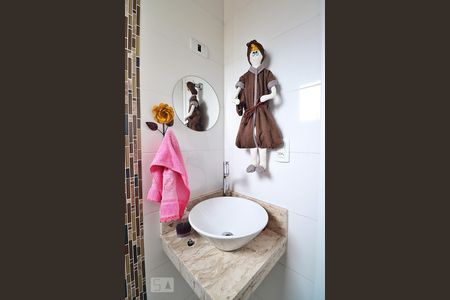 Apartamento à venda com 180m², 4 quartos e 3 vagasBanheiro do Escritório