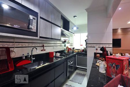 Apartamento à venda com 180m², 4 quartos e 3 vagasCozinha
