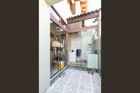 Casa de condomínio à venda com 153m², 3 quartos e 1 vaga Casa de condomínio à venda com 153m², 3 quartos e 1 vagaÁrea Externa