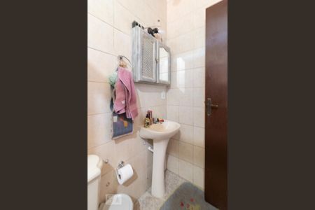 Casa de condomínio à venda com 153m², 3 quartos e 1 vaga Casa de condomínio à venda com 153m², 3 quartos e 1 vagaBanheiro 1