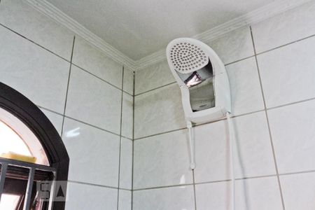 Casa à venda com 220m², 3 quartos e 2 vagasBanheiro