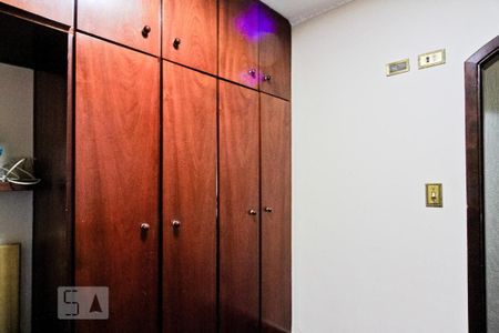 Casa à venda com 220m², 3 quartos e 2 vagasQuarto 1