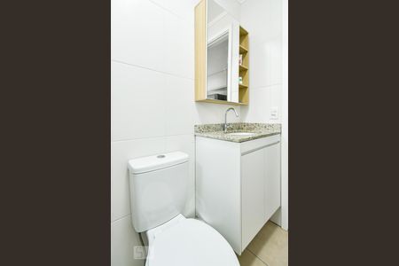 Studio para alugar com 27m², 1 quarto e sem vaga Studio para alugar com 27m², 1 quarto e sem vagaBanheiro