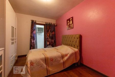 Casa à venda com 190m², 4 quartos e 8 vagas Casa à venda com 190m², 4 quartos e 8 vagasQuarto 3