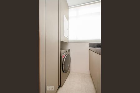 Apartamento à venda com 140m², 2 quartos e 2 vagasÁrea de Serviço