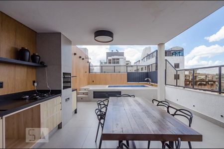 Apartamento à venda com 140m², 2 quartos e 2 vagasCobertura