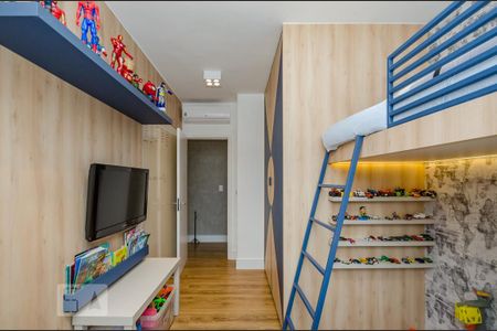 Apartamento à venda com 140m², 2 quartos e 2 vagasQuarto 2
