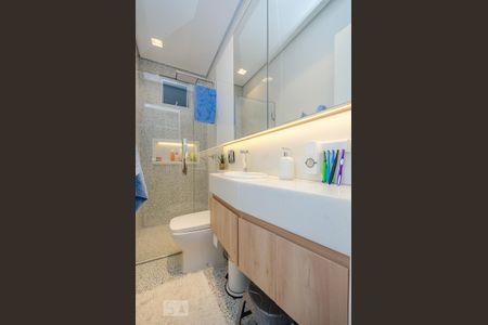 Apartamento à venda com 140m², 2 quartos e 2 vagasBanheiro Social