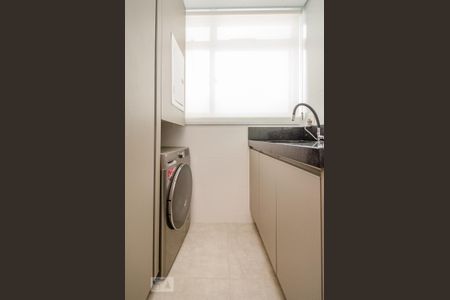 Apartamento à venda com 140m², 2 quartos e 2 vagasÁrea de Serviço