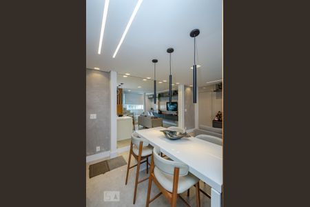 Apartamento à venda com 140m², 2 quartos e 2 vagasCozinha