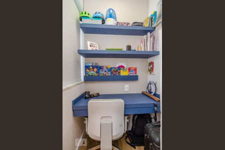 Apartamento à venda com 140m², 2 quartos e 2 vagasQuarto 2