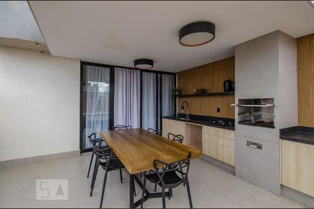 Apartamento à venda com 140m², 2 quartos e 2 vagasCobertura