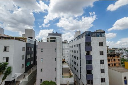 Apartamento à venda com 140m², 2 quartos e 2 vagasCobertura