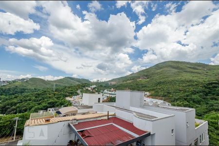 Apartamento à venda com 140m², 2 quartos e 2 vagasCobertura