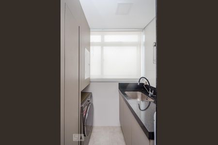 Apartamento à venda com 140m², 2 quartos e 2 vagasÁrea de Serviço