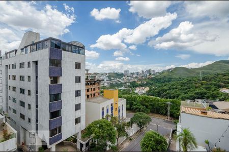 Apartamento à venda com 140m², 2 quartos e 2 vagasCobertura