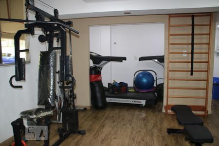 Apartamento à venda com 79m², 3 quartos e 1 vagaÁrea comum