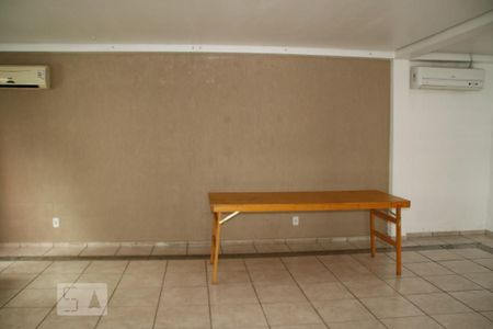 Apartamento à venda com 79m², 3 quartos e 1 vagaÁrea comum