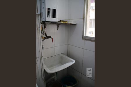 Apartamento à venda com 79m², 3 quartos e 1 vagaÁrea de Serviço