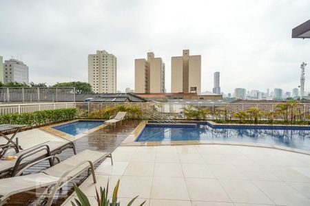 Apartamento à venda com 70m², 2 quartos e 1 vaga Apartamento à venda com 70m², 2 quartos e 1 vagaPiscina