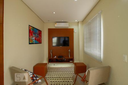 Apartamento à venda com 66m², 3 quartos e 1 vaga Apartamento à venda com 66m², 3 quartos e 1 vagaÁrea comum - Salão de festas