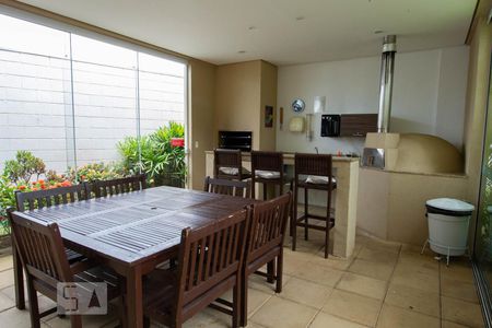 Apartamento à venda com 66m², 3 quartos e 1 vaga Apartamento à venda com 66m², 3 quartos e 1 vagaÁrea comum - Churrasqueira