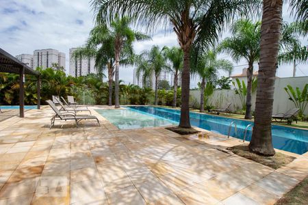 Apartamento à venda com 66m², 3 quartos e 1 vaga Apartamento à venda com 66m², 3 quartos e 1 vagaÁrea comum - Piscina