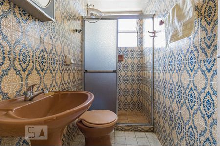 Banheiro de apartamento para alugar com 1 quarto, 50m² em Cristo Redentor, Porto Alegre