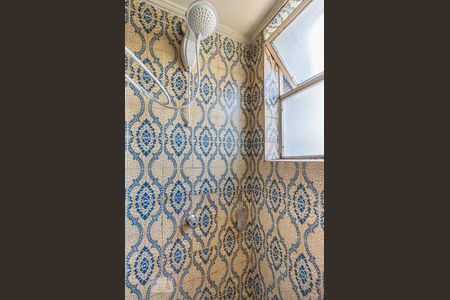 Banheiro de apartamento para alugar com 1 quarto, 50m² em Cristo Redentor, Porto Alegre