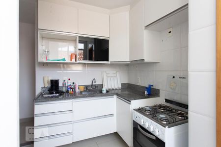 Apartamento à venda com 75m², 2 quartos e 2 vagasCozinha