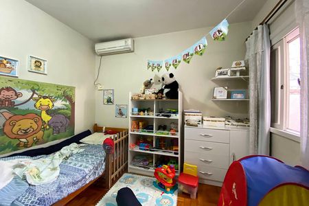 Casa à venda com 260m², 3 quartos e 2 vagas Casa à venda com 260m², 3 quartos e 2 vagasQuarto 2