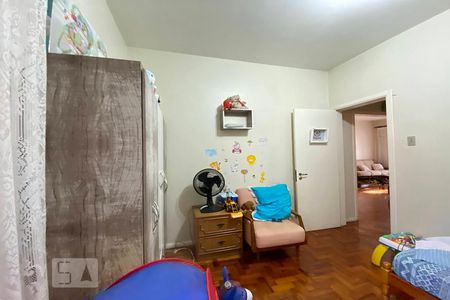 Casa à venda com 260m², 3 quartos e 2 vagas Casa à venda com 260m², 3 quartos e 2 vagasQuarto 2