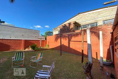 Casa à venda com 260m², 3 quartos e 2 vagas Casa à venda com 260m², 3 quartos e 2 vagasÁrea Externa