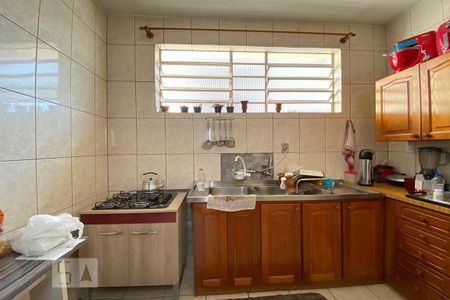 Casa à venda com 260m², 3 quartos e 2 vagas Casa à venda com 260m², 3 quartos e 2 vagasCozinha