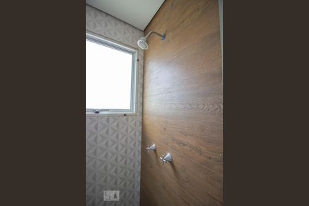 Apartamento à venda com 115m², 2 quartos e 2 vagasChuveiro