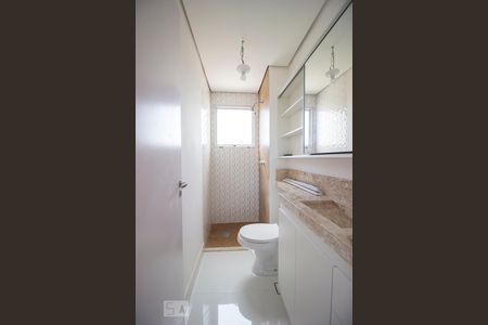 Apartamento à venda com 115m², 2 quartos e 2 vagasBanheiro da Suíte