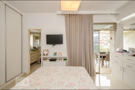 Apartamento à venda com 170m², 4 quartos e 2 vagasSuíte