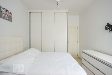 Apartamento à venda com 170m², 4 quartos e 2 vagasQuarto 3