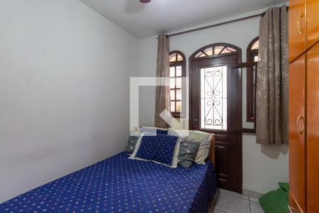 Casa à venda com 242m², 6 quartos e 1 vaga Casa à venda com 242m², 6 quartos e 1 vagaQuarto 2 2º Andar