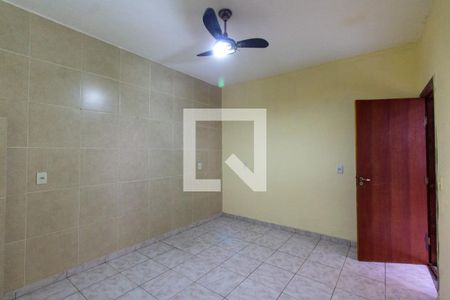 Casa à venda com 242m², 6 quartos e 1 vaga Casa à venda com 242m², 6 quartos e 1 vagaQuarto 4 3º Andar