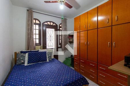 Casa à venda com 242m², 6 quartos e 1 vaga Casa à venda com 242m², 6 quartos e 1 vagaQuarto 2 2º Andar