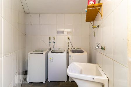 Studio para alugar com 30m², 1 quarto e sem vaga Studio para alugar com 30m², 1 quarto e sem vagaÁrea comum - Lavanderia