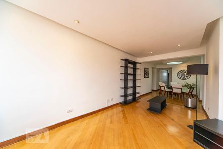 Sala de apartamento para alugar com 2 quartos, 75m² em Jardim Bela Vista, Santo André