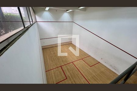 Apartamento para alugar com 40m², 1 quarto e 1 vaga Apartamento para alugar com 40m², 1 quarto e 1 vagaSquash