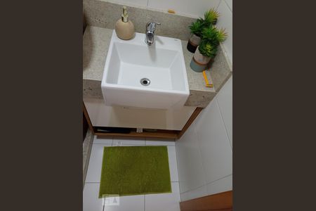 Apartamento à venda com 150m², 3 quartos e 2 vagas Apartamento à venda com 150m², 3 quartos e 2 vagasBanheiro Social